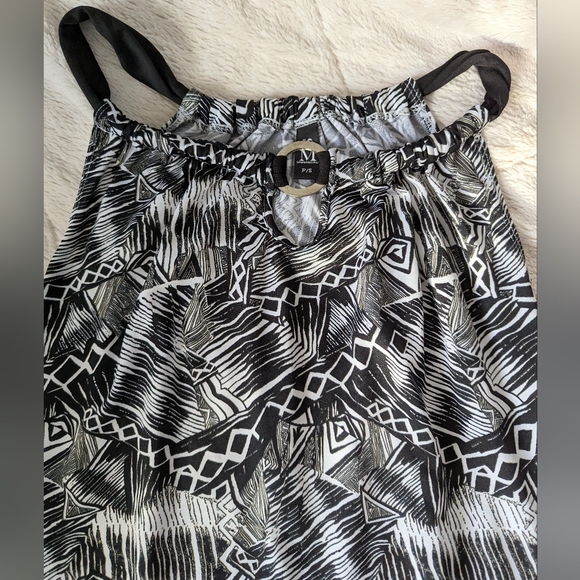 Summer dress - Picture 3 of 9